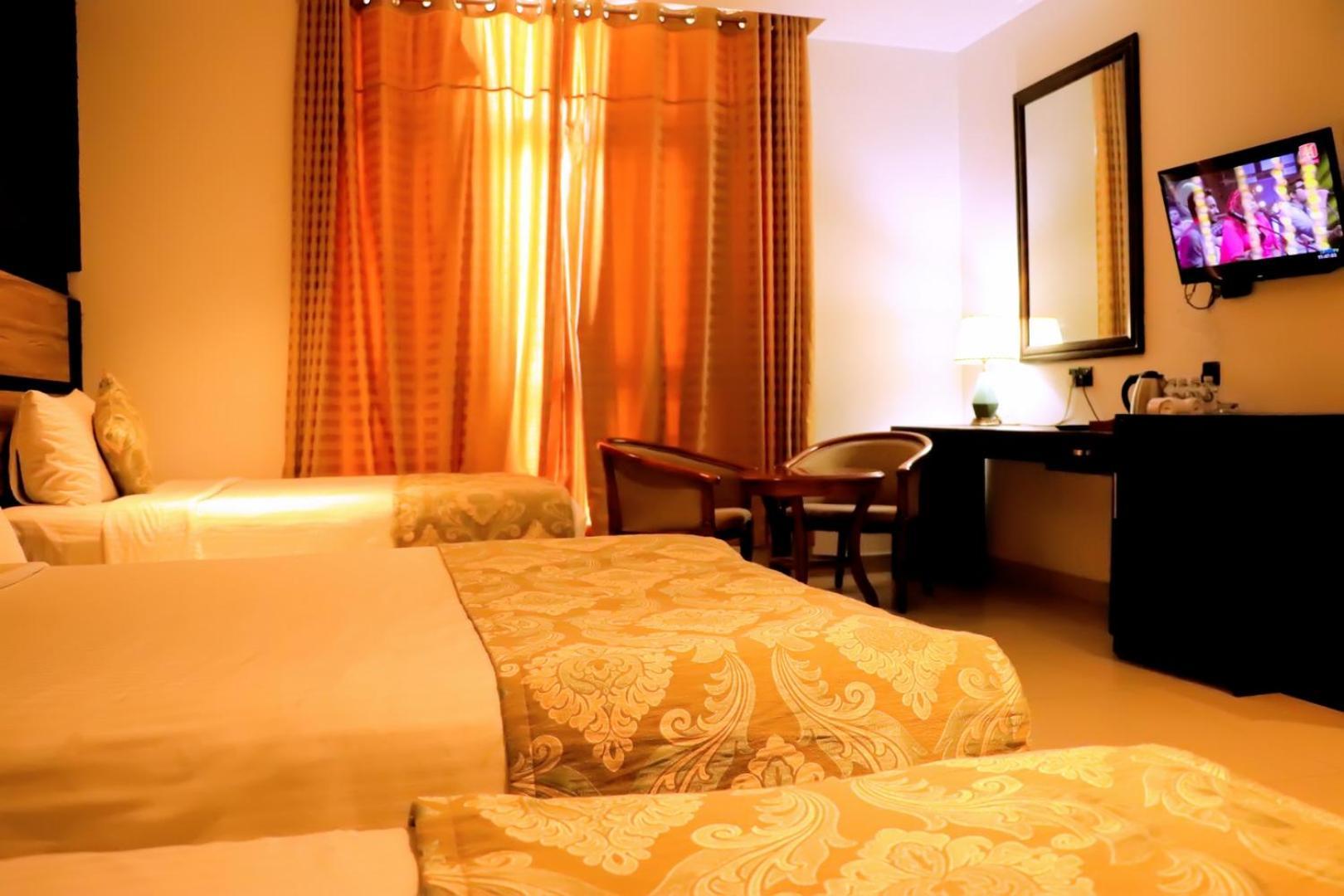 Kanola Luxury Hotel Anuradhapura Eksteriør billede